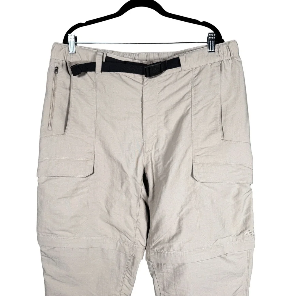 The North Face Convertable Hiking Cargo Pants Khaki Zip Off Legs‎ Mens XL Hiking